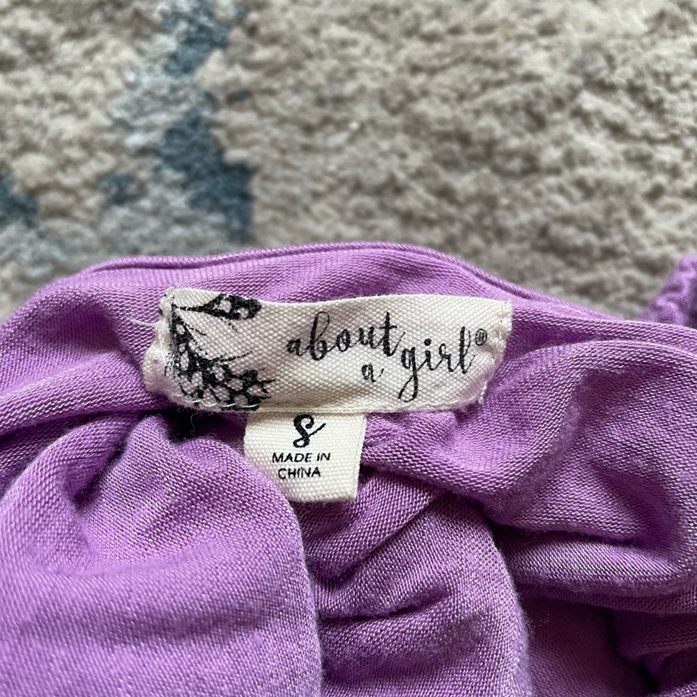 Purple top - Picture 3 of 3